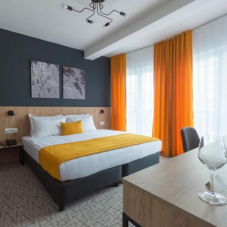 City Inn Pristina Eksteriør billede
