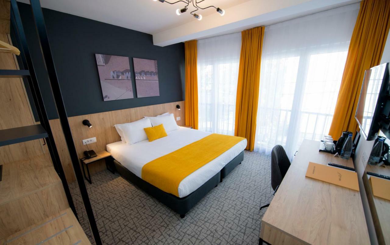 City Inn Pristina Eksteriør billede