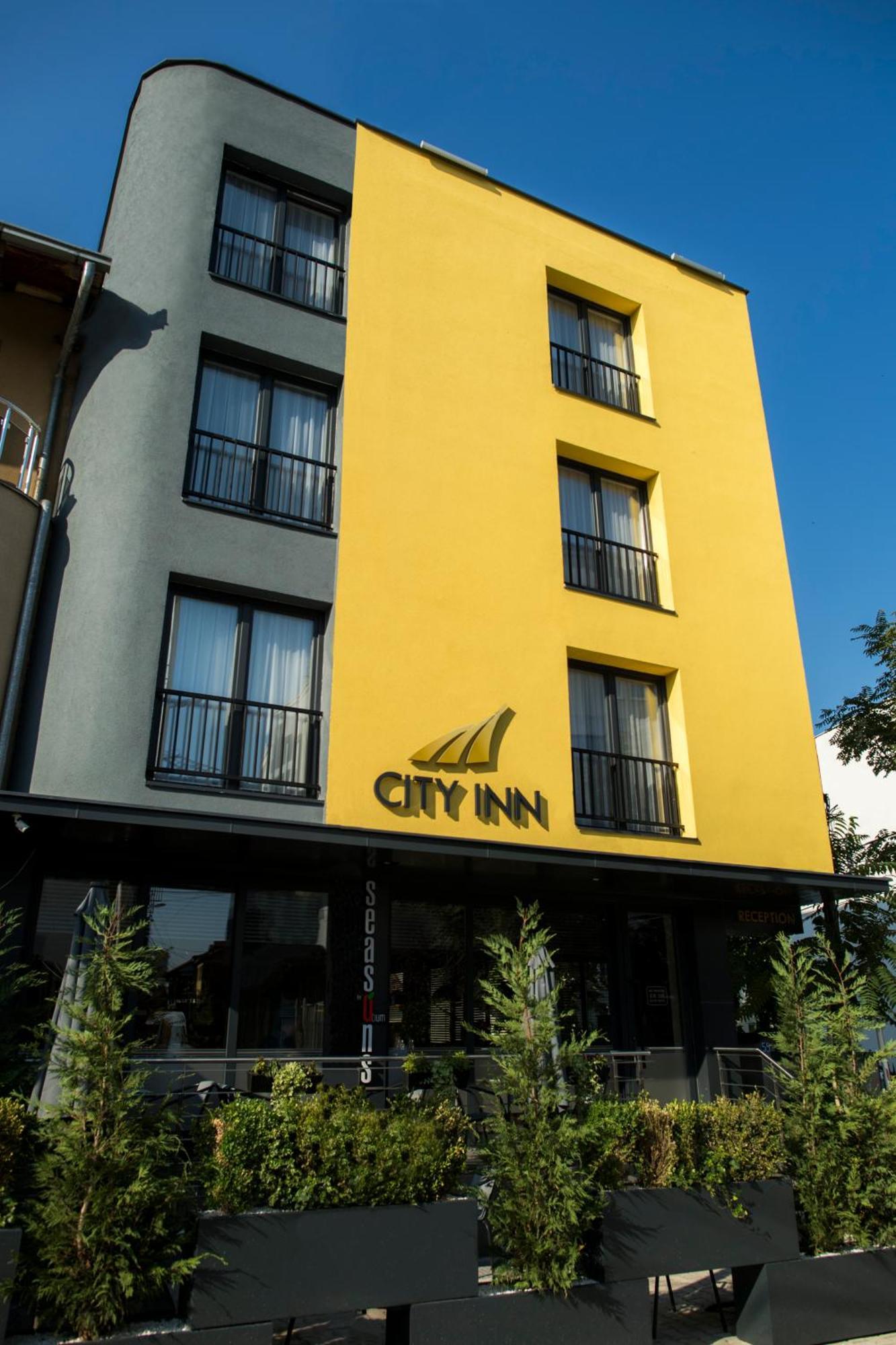 City Inn Pristina Eksteriør billede