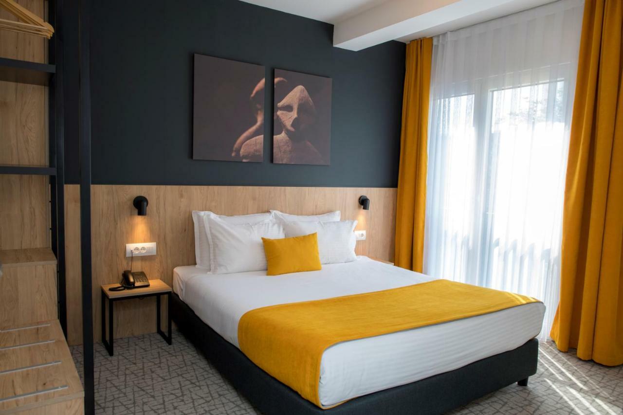 City Inn Pristina Eksteriør billede
